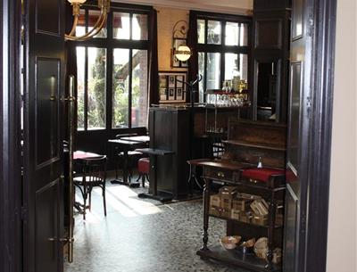 Intérieur Brasserie Edgar Vannes